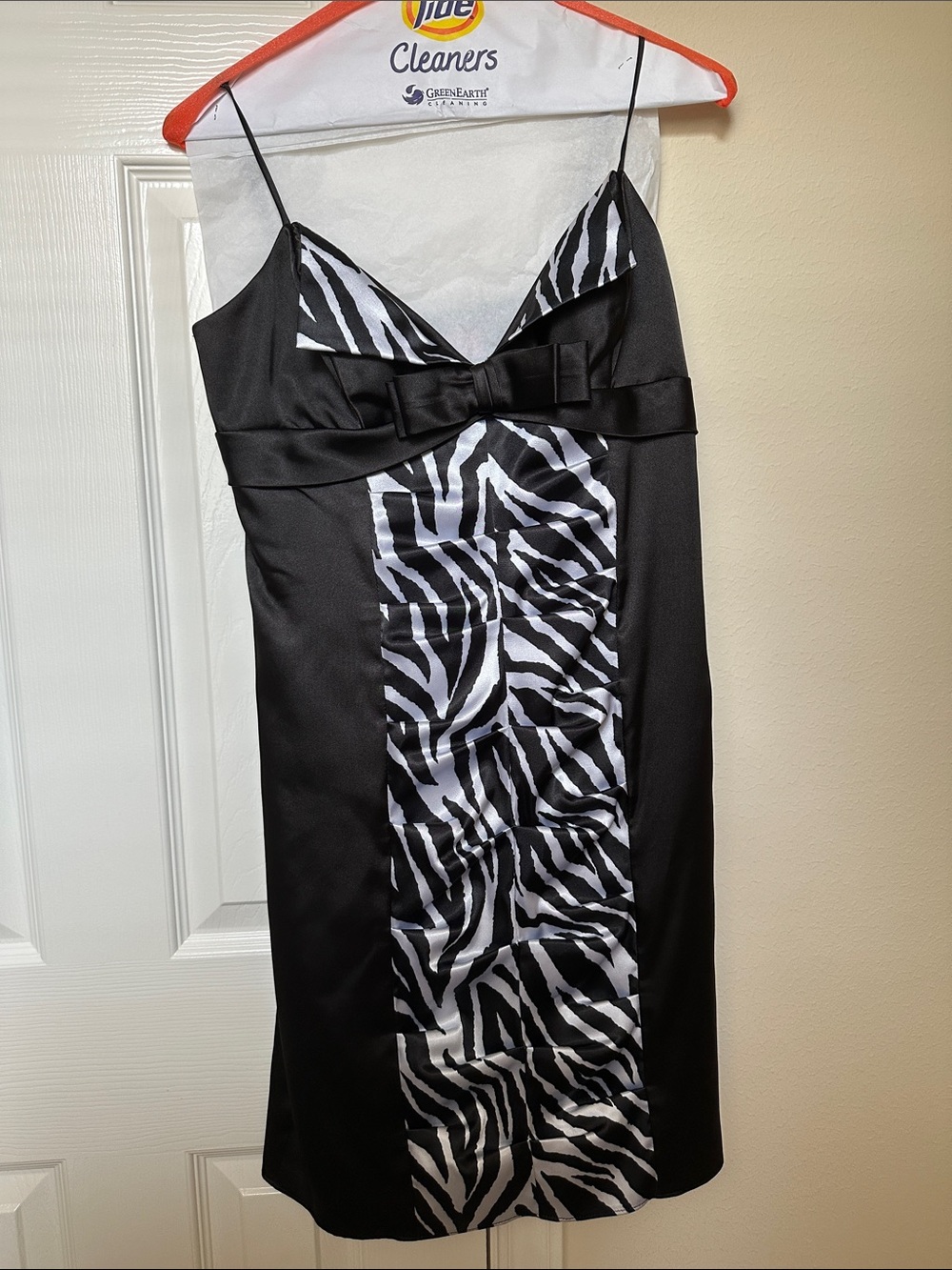 Morgan & Co Black Satin Zebra-Print Spaghetti Strap Dress with Bow